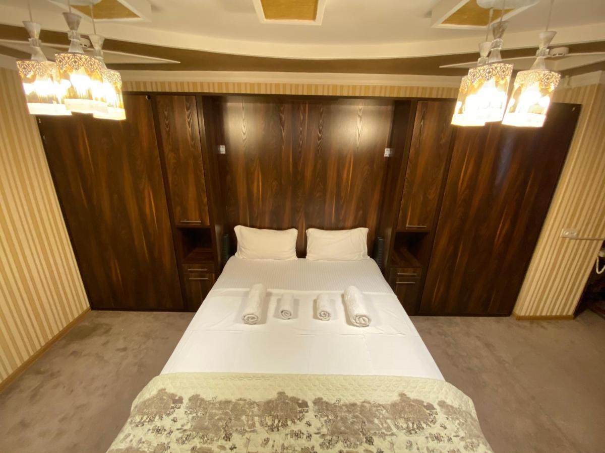 Budget Hotel And Hostel Ташкент Экстерьер фото